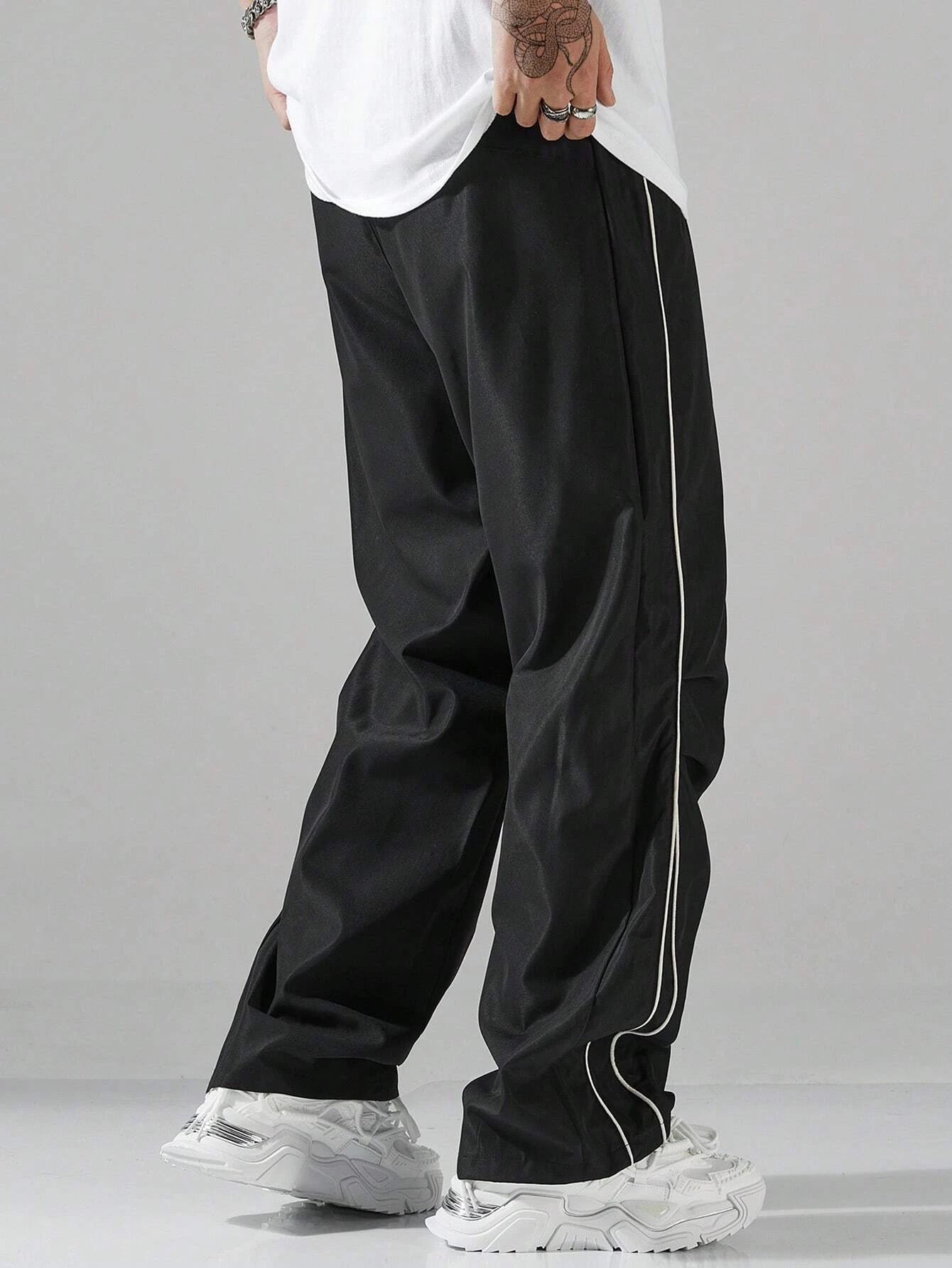 Men's Black Casual Letter Pattern Contrast Piping Drawstring Waist Trousers
