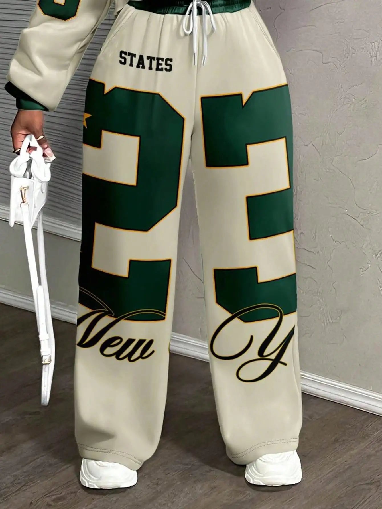 Slaydiva Casual Sports Street Style Women's Loose Fit 2 Pieces Set With Eagle, Number 23, Star And Letter Graphic,