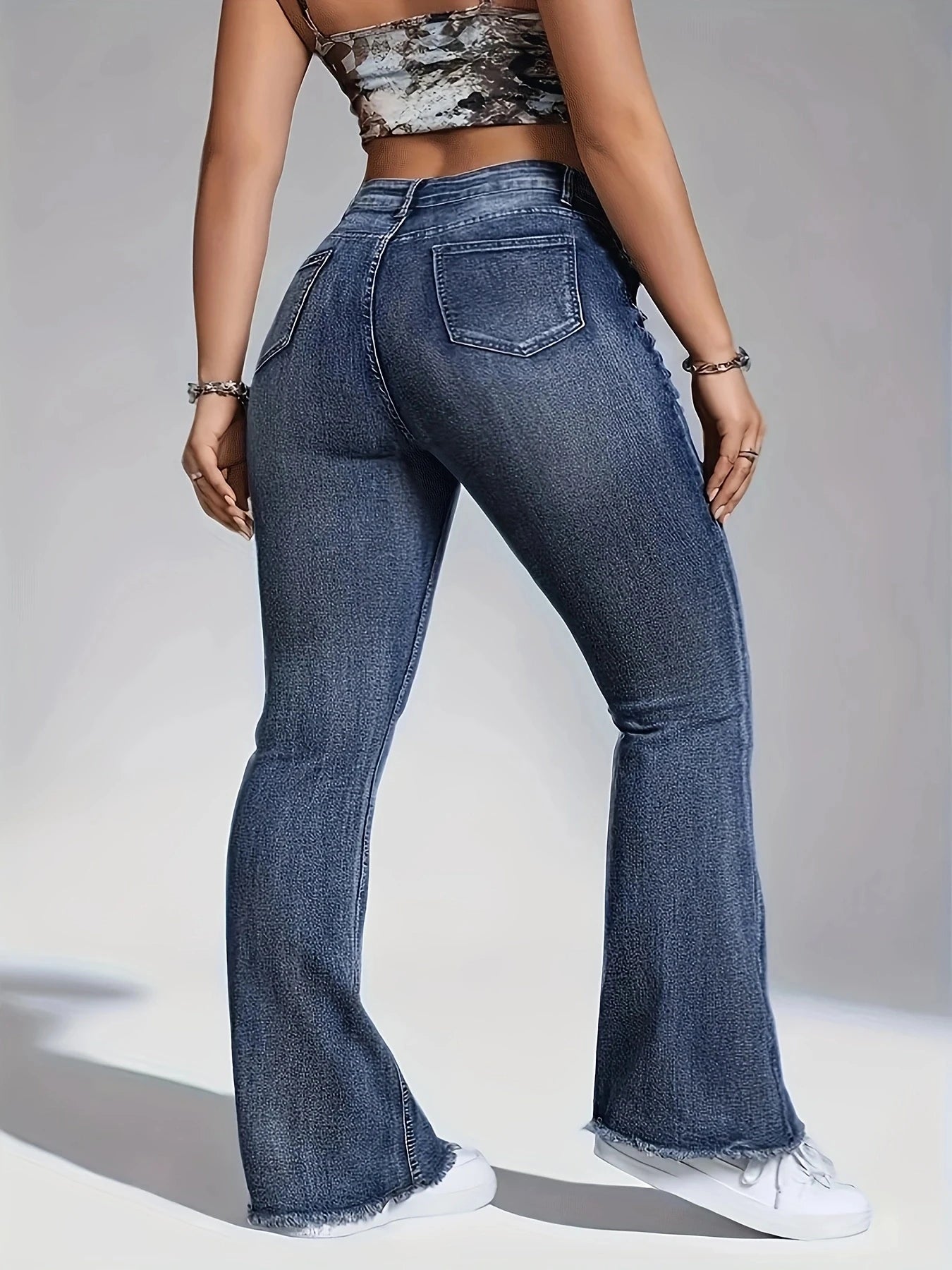 Women's retro blue fur edge fake waistband design with curved edge fashionable micro flared jeans
