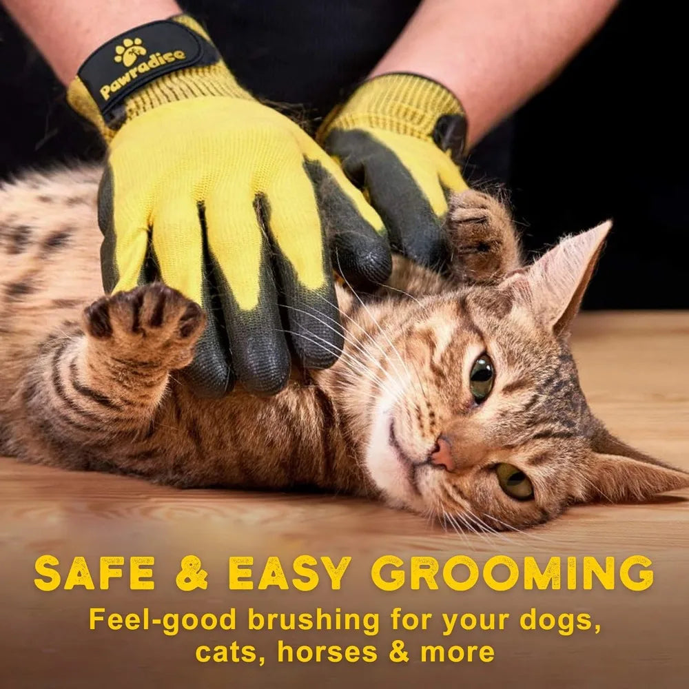 Pet Grooming and Bathing Gloves - Effective Pet Hair Remover for Cats, Dogs & Horses - Long & Short Fur - Deshedding Gloves