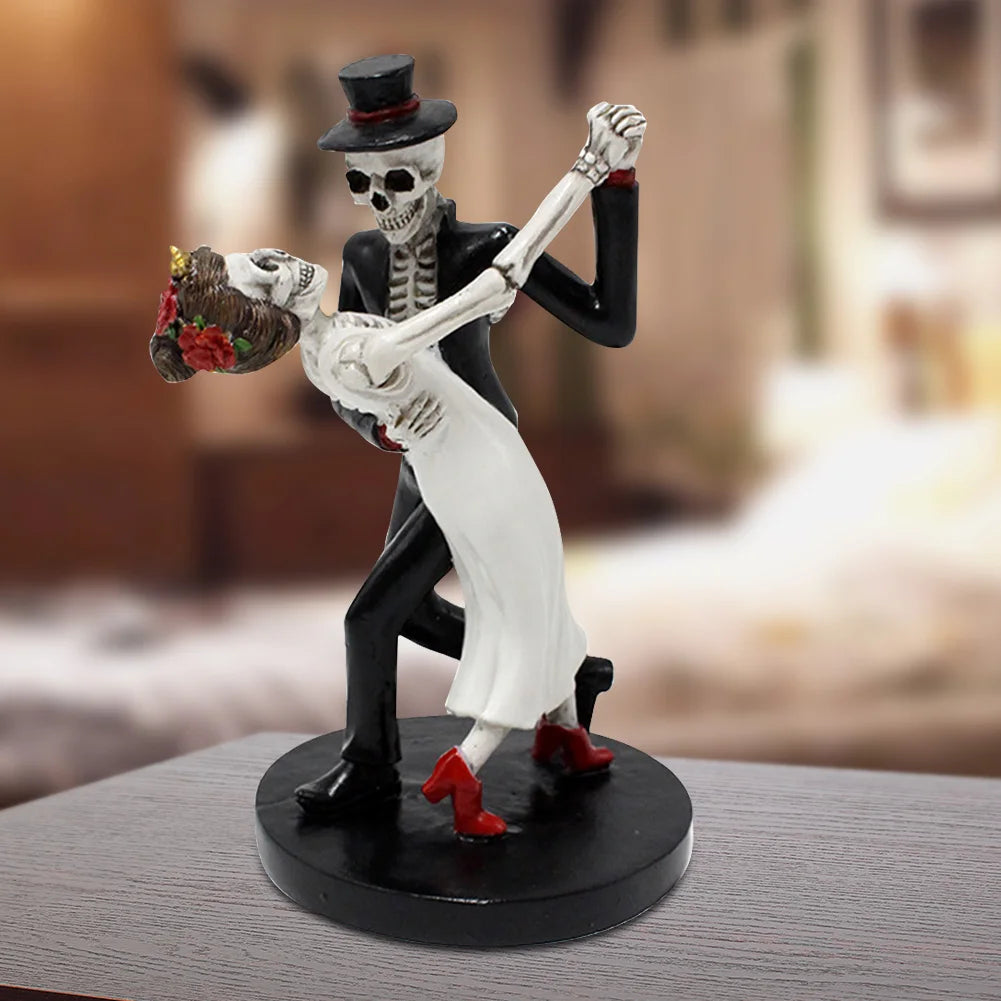 Halloween Skeleton Wedding Couple Statue Dancing Skull Couple Sculpture Decorative Spooky Party Supplies
