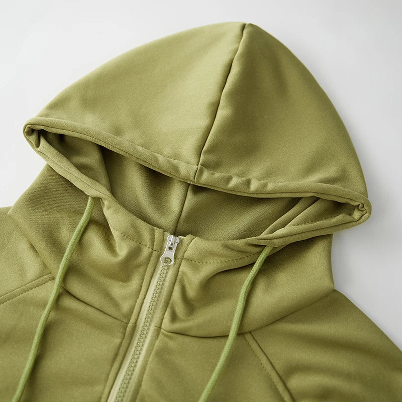 Men s Pullover Hoodie Casual Long Sleeve Sweatshirt with Pockets for Fall Streetwear Style and Comfort