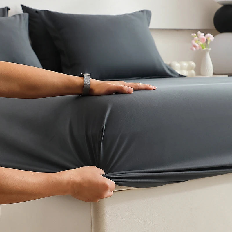 7 Piece Mattress Topper Comforter and Pillowcases Flat Sheet Set Premium Bedding for Comfort and Relaxation